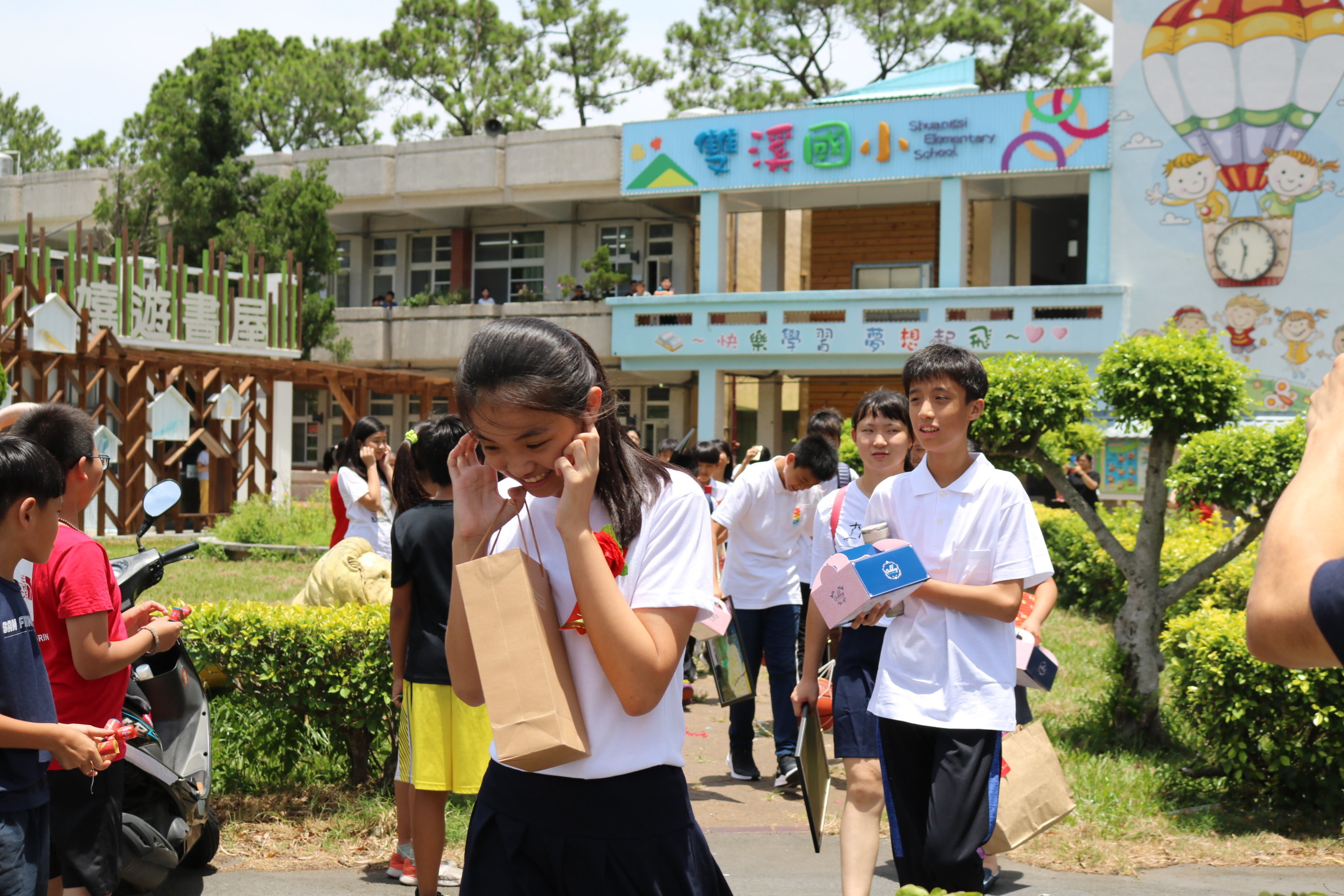 雙溪國小第75屆暨幼兒園第35屆畢業典禮-歡送篇5